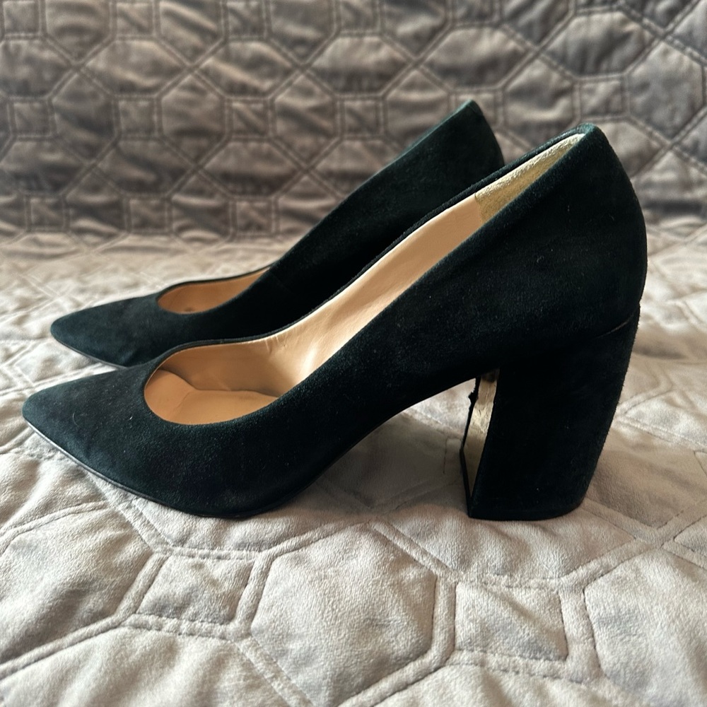 Karl Lagerfeld Suede Block Heel Pumps- WS23